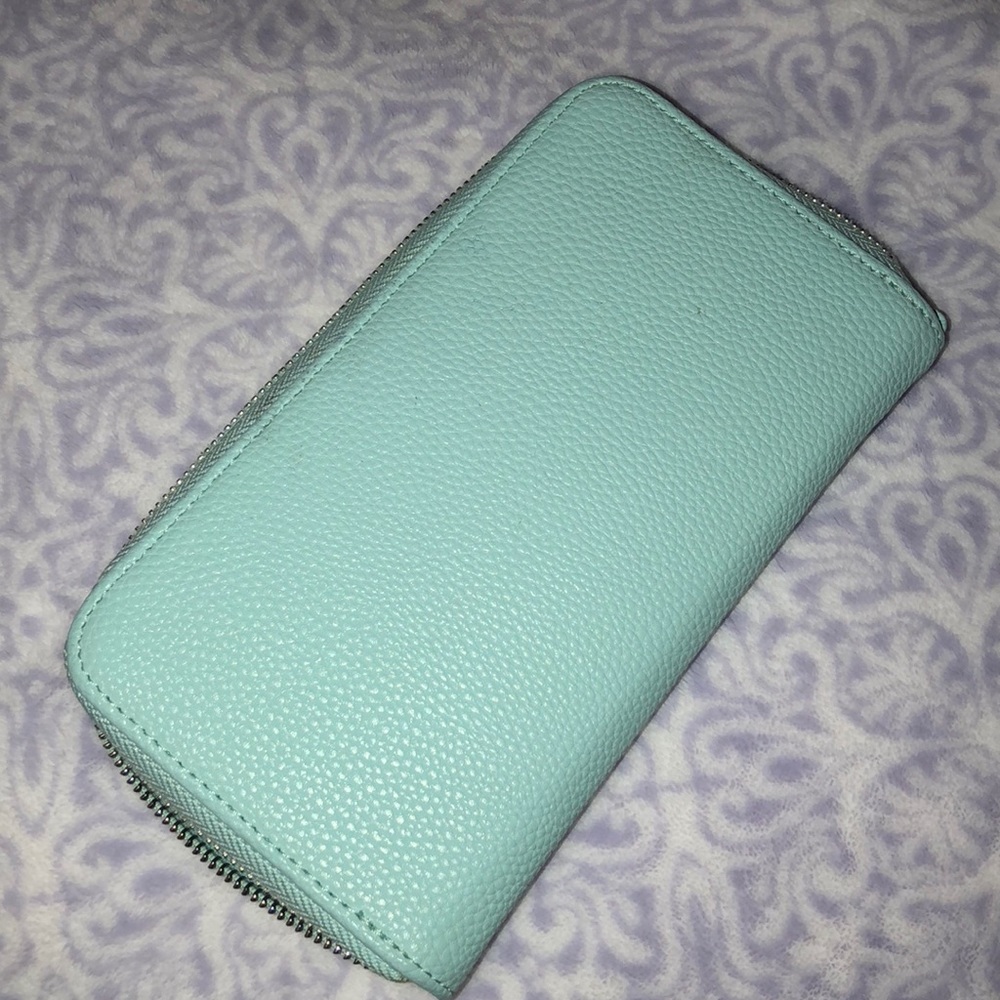 No brand light blue wallet